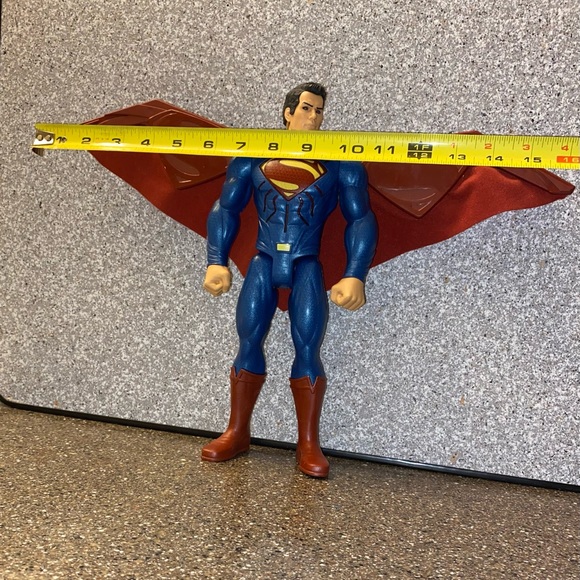 DC Comics Heat Vision Superman Action Figure - Picture 6 of 11